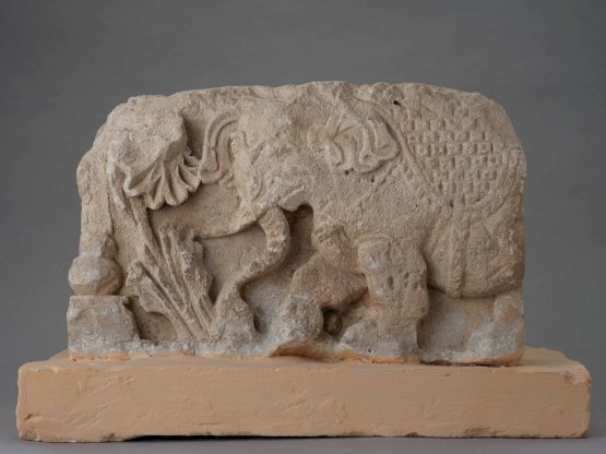 Relief avec elephant. Ancienne Termez. Musee archeologique de Terme © Art and Culture Development Foundation Republic of Uzbekistan photo Andrey Arakelyan